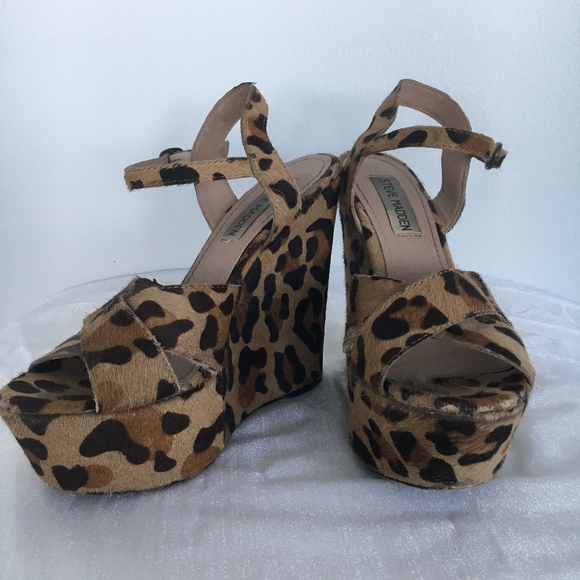 Steve Madden Cheetah Print Platforms - Picture 3 of 8